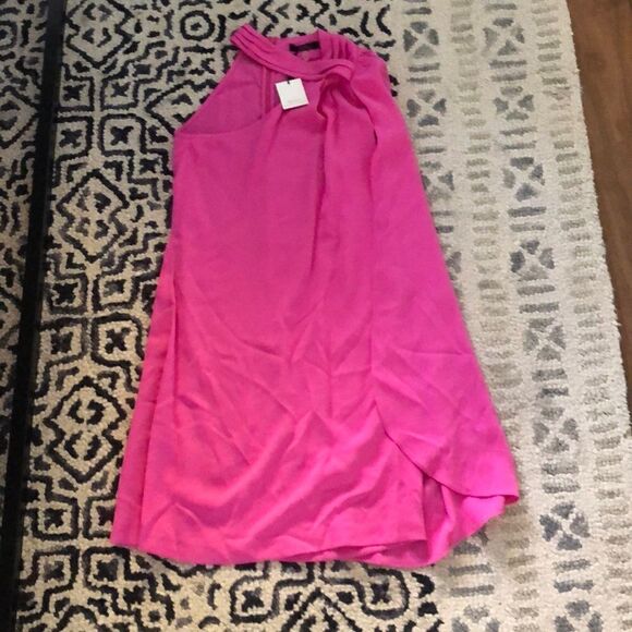 TRINA TURK PINK SLEEVELESS HIGH NECK DRESS SIZE 0 NEW with Tags - Picture 1 of 9